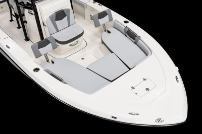 2025 R226 Cayman Bow Seating