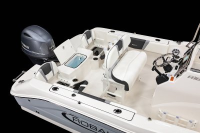 2026 R180 Transom Storage