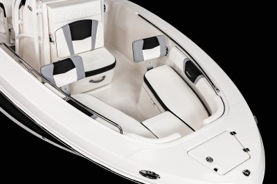 2026 R200 Bow Seating