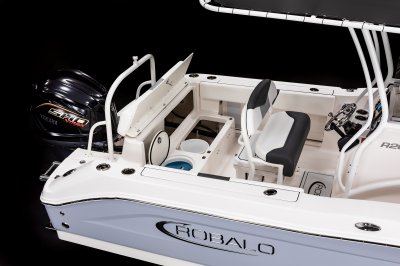2026 R202EX Transom Utility & Livewell