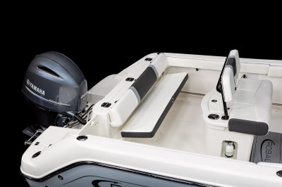 2026 R222 Transom Bench