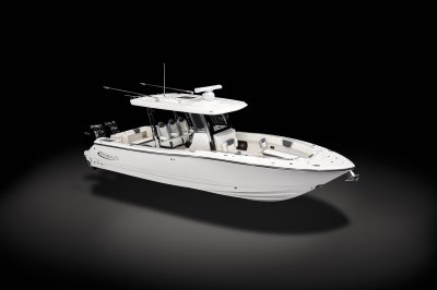2026 R300 Front Starboard View